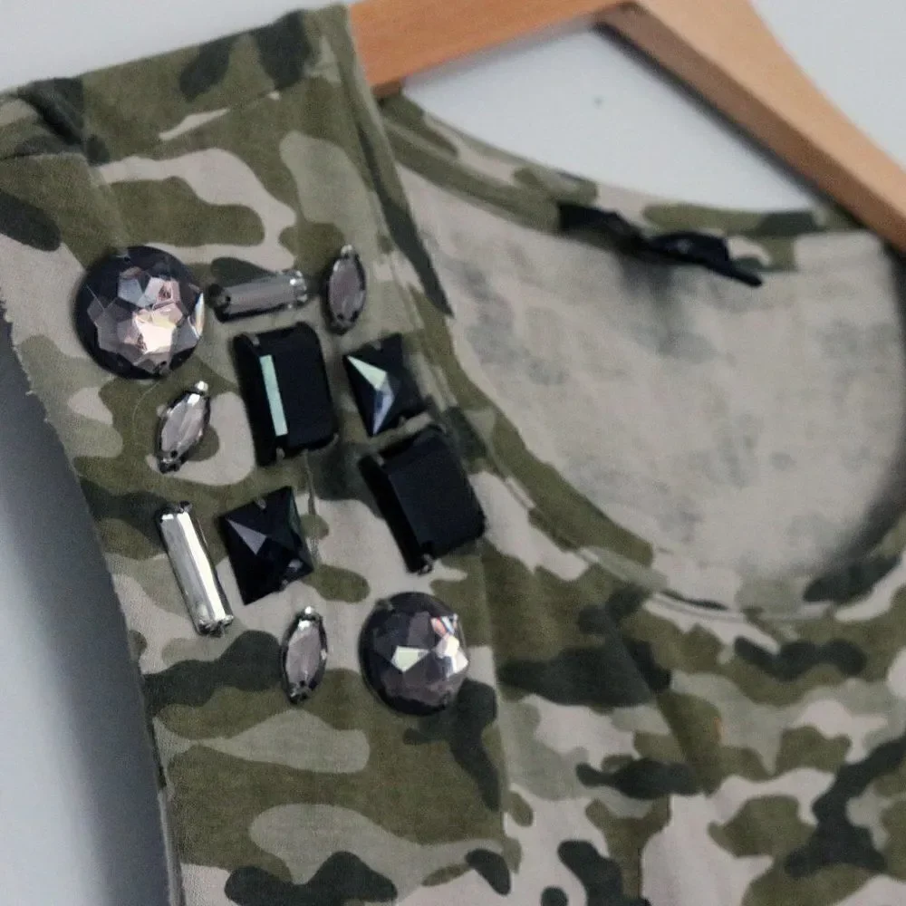 Forever 21 Sleeveless Top